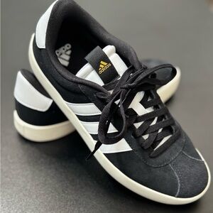 adidas Black & White Retro Court Sneakers Womens 9.5